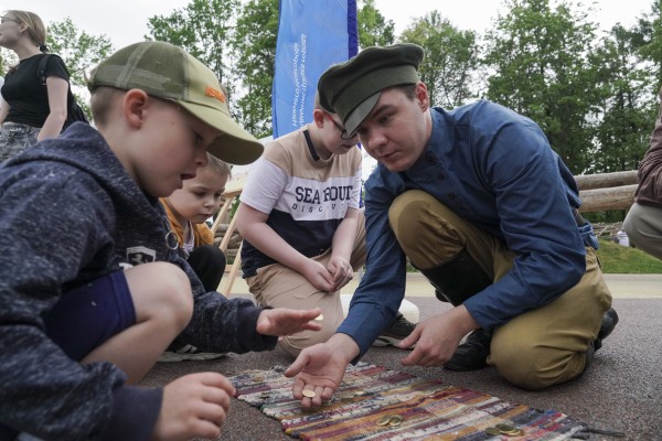 III ежегодный фестиваль детских уличных игр &laquo;Дружный Нижний&raquo; прошел в День защиты детей