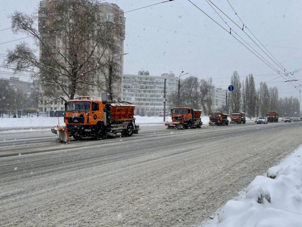 Самая снежная зима в истории города: нижегородские дорожники бьют рекорды по количеству рабочих смен и объёму вывезенного снега