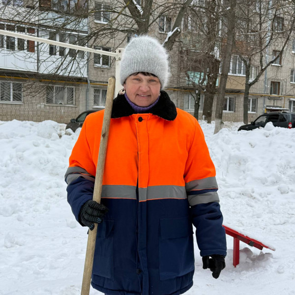 Михаил Морозов из Ленинского района стал лучшим дворником Нижнего Новгорода в конкурсе по итогам зимней уборки Михаил Морозов из Ленинского района стал лучшим дворником Нижнего Новгорода в конкурсе по итогам зимней уборки