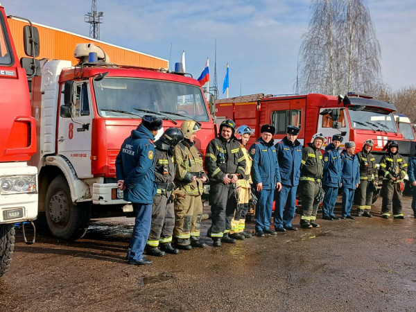 Более 60 единиц муниципальной откачивающей техники и около 30 мотопомп задействованы в Нижнем Новгороде для борьбы с подтоплениями