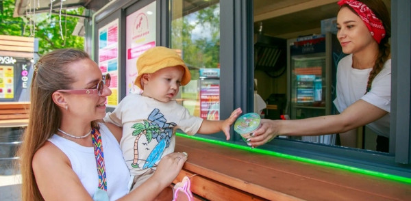 Полезную и натуральную продукцию &laquo;Молочной кухни&raquo; теперь можно приобрести в парке имени 1 Мая