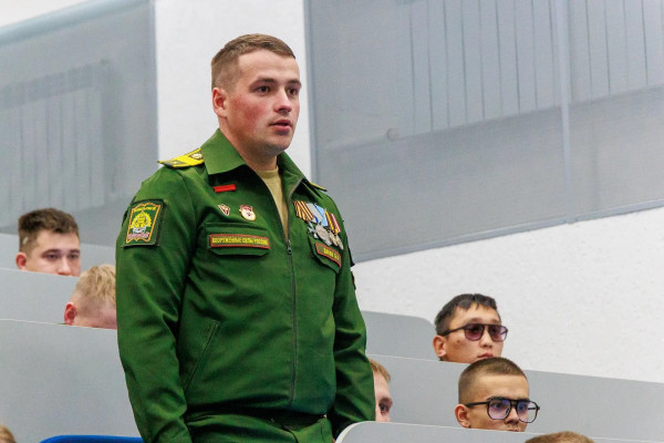 Юрий Шалабаев встретился с участниками СВО и их семьями во время своей работы в Кстовском районе