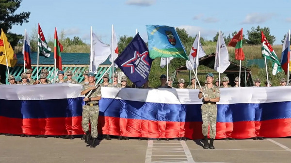 Воспитанники городского Центра военно-патриотического воспитания и лагеря &laquo;Хочу стать десантником&raquo; примут участие в Параде Победы в Сухуме