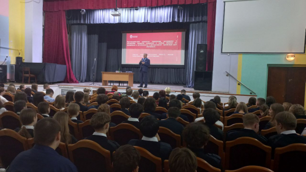 950 педагогов и старшеклассников Нижнего Новгорода улучшили знания по противодействию терроризму в рамках цикла лекций, прошедших в октябре и ноябре