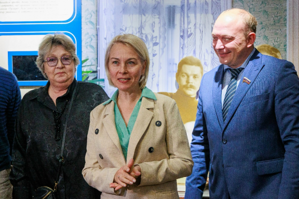 Юрий Шалабаев поздравил музей-квартиру А.М.Горького с 55-летием  и пригласил нижегородцев на уникальную выставку, открытую в день юбилея