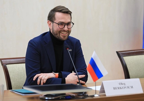 Беркович предложил федеральную программу модернизации причалов